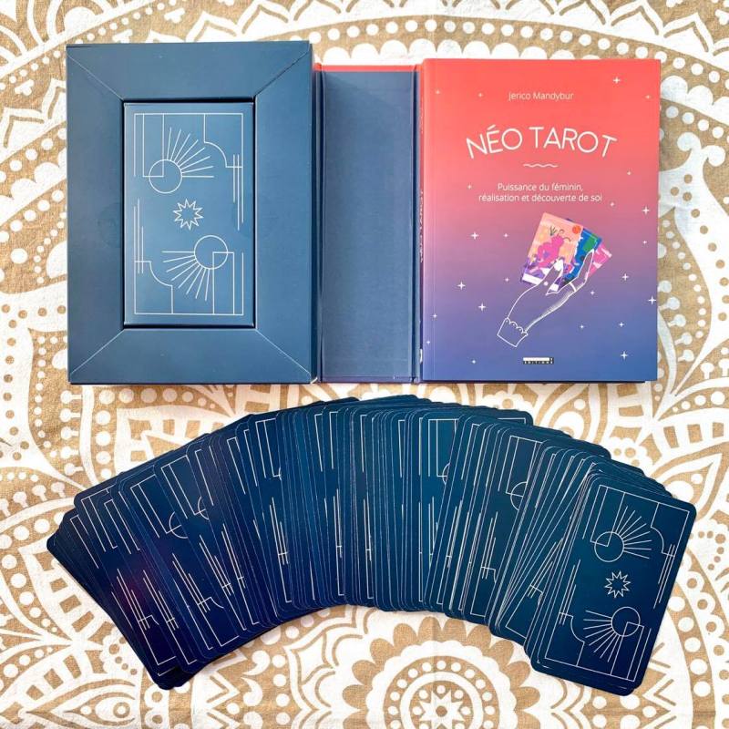 Néo Tarot un jeu de 78 cartes à découvrir My Surprising Cardz